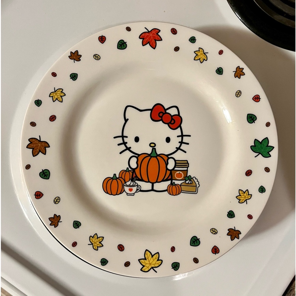 Hello Kitty Fall Plate